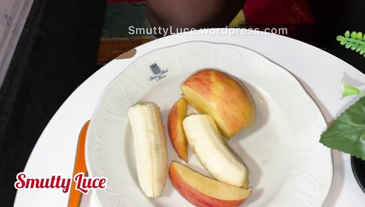 Smutty_Luce - My Sexy Shit Dinner - SCAT MUKBANG