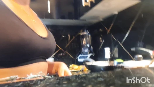 Sarathonson - onion farts