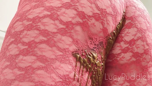 LucyPuddles - Diarrhea in Lacy Shorts