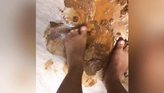 Ebonybooty49 - Shitting in my nets