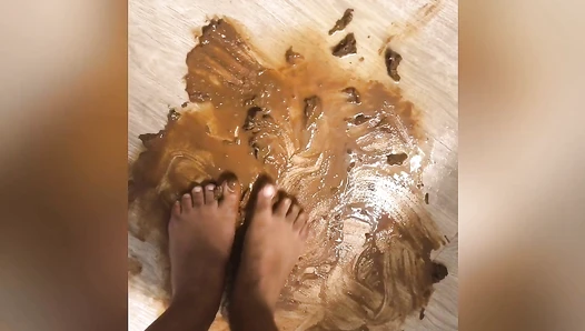 Ebonybooty49 - Shitting in my nets