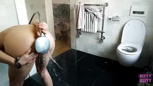 Kitty Skatt - Enema EFRO triple session with two accidents