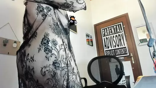 Nicolettaxxx - Big farts big poo
