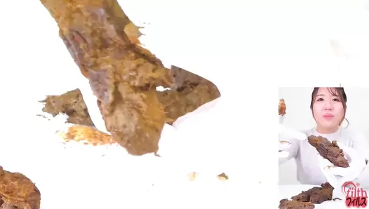 DLFF-615 02 "Please look at my poop."