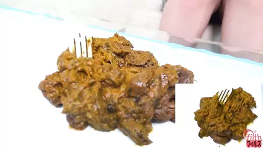 DLFF-615 02 "Please look at my poop."