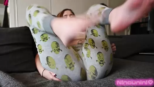 Ninounini - PAJAMAS: I Shit and Piss in my Pajamas!