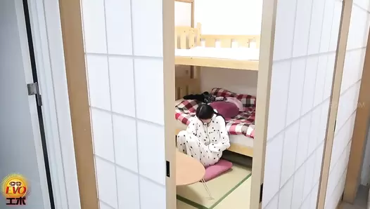 EE-667 05 Laxative trap set by older brother. Leakage of younger sister’s domestic diarrhea.