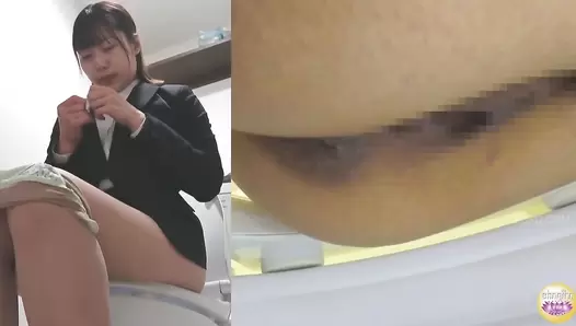 SL-500 06 In-house voyeur. Constipation. Woman’s feces record. Hard stool and laxative loose stool days. VOL. 2