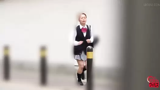 FF-589 04 Abdominal pain! Female students dash to the toilet and feces leaking inside panties