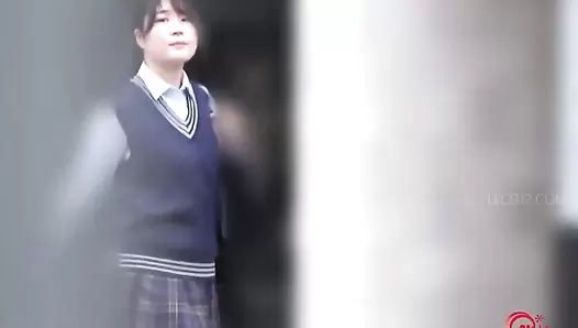 FF-589 04 Abdominal pain! Female students dash to the toilet and feces leaking inside panties