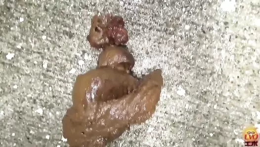 EE-069 01 Peeping Scat At The Alleyway