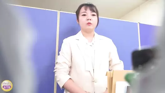 SL-542 03 Behind the scenes of the local TV crew. Female announcers defecate during live broadcast