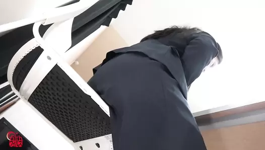 DLFF-483 05 Shameful public farts and toilet escape poops