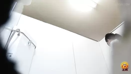DLEE-523 02 Noisy farting and nasty shitting on toilet! Peeping on office ladies excretions. VOL. 3
