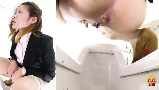 EE-374 04 Toilet sneak shots of OL’s shy sounds of poops and farts. VOL. 2