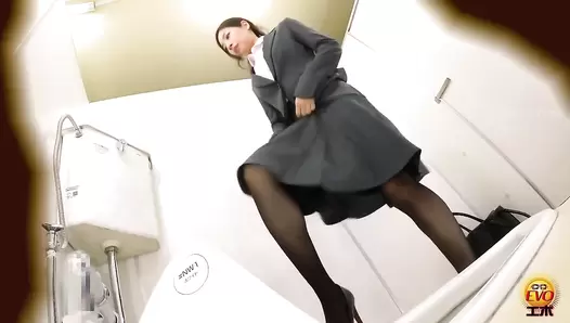 EE-374 02 Toilet sneak shots of OL’s shy sounds of poops and farts. VOL. 2