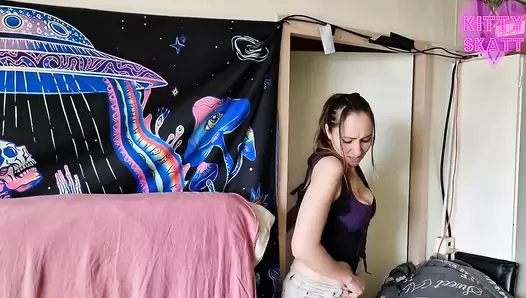 Kitty Skatt - Extreme nose shart shit femdom
