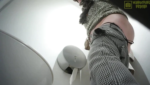 Public Toilet 2023 (006K)