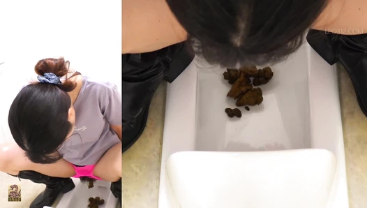 SR097 01 6 Cameras captured women wearing long boots and o-back panties doing farts and poops in the toilet. (Split screen view)