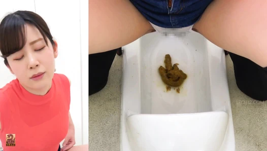 SR097 02 6 Cameras captured women wearing long boots and o-back panties doing farts and poops in the toilet. (Split screen view), JAV Collection, SR097 02 6 Cameras captured women wearing long boots and o-back panties doing farts and poops in the toilet. (Split screen view), JAV Collection,