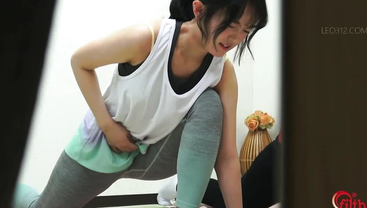 FF-684 03 Yoga class: farts and poops.