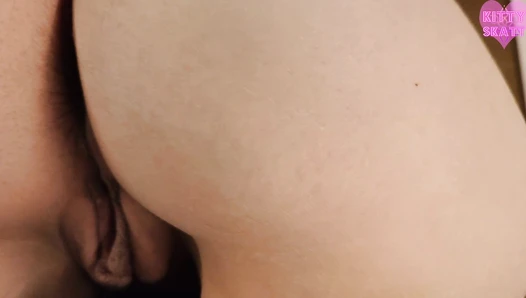 Kitty Skatt - POV Smelly First Date stinky surprise in your face