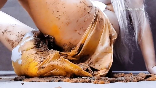 thefartbabes - 2 KG Ruined diaper Part 2
