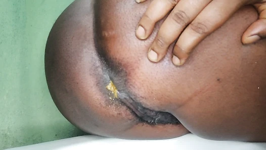 PrettyEbonies - Monster farting and close up poop