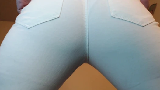 CosmicGirl - Stinky Farting In My Sexy White Skinny Jeans