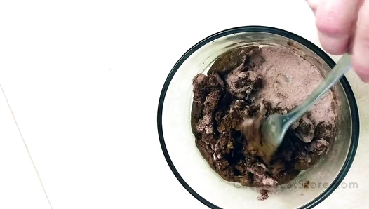 CassieScat - Pussy Cream and a THICK Choco Log