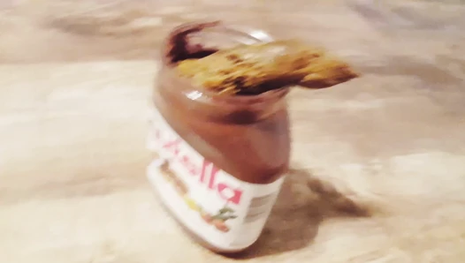 PottyQueen - Special Nutella spread