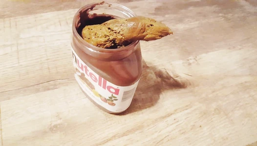 PottyQueen - Special Nutella spread